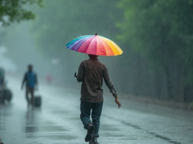 उत्तर प्रदेश में भारी बारिश-आंधी: आगरा-वाराणसी सहित 40 जिलों के लिए IMD अलर्ट